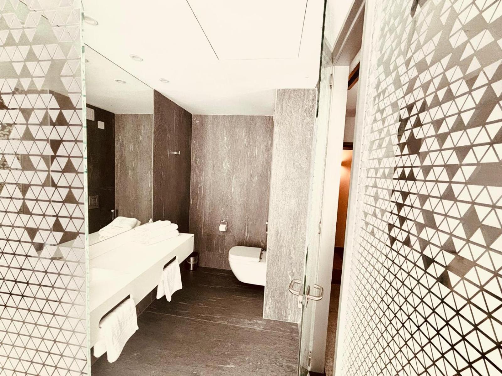Cm111Apparthotel 布加勒斯特 外观 照片