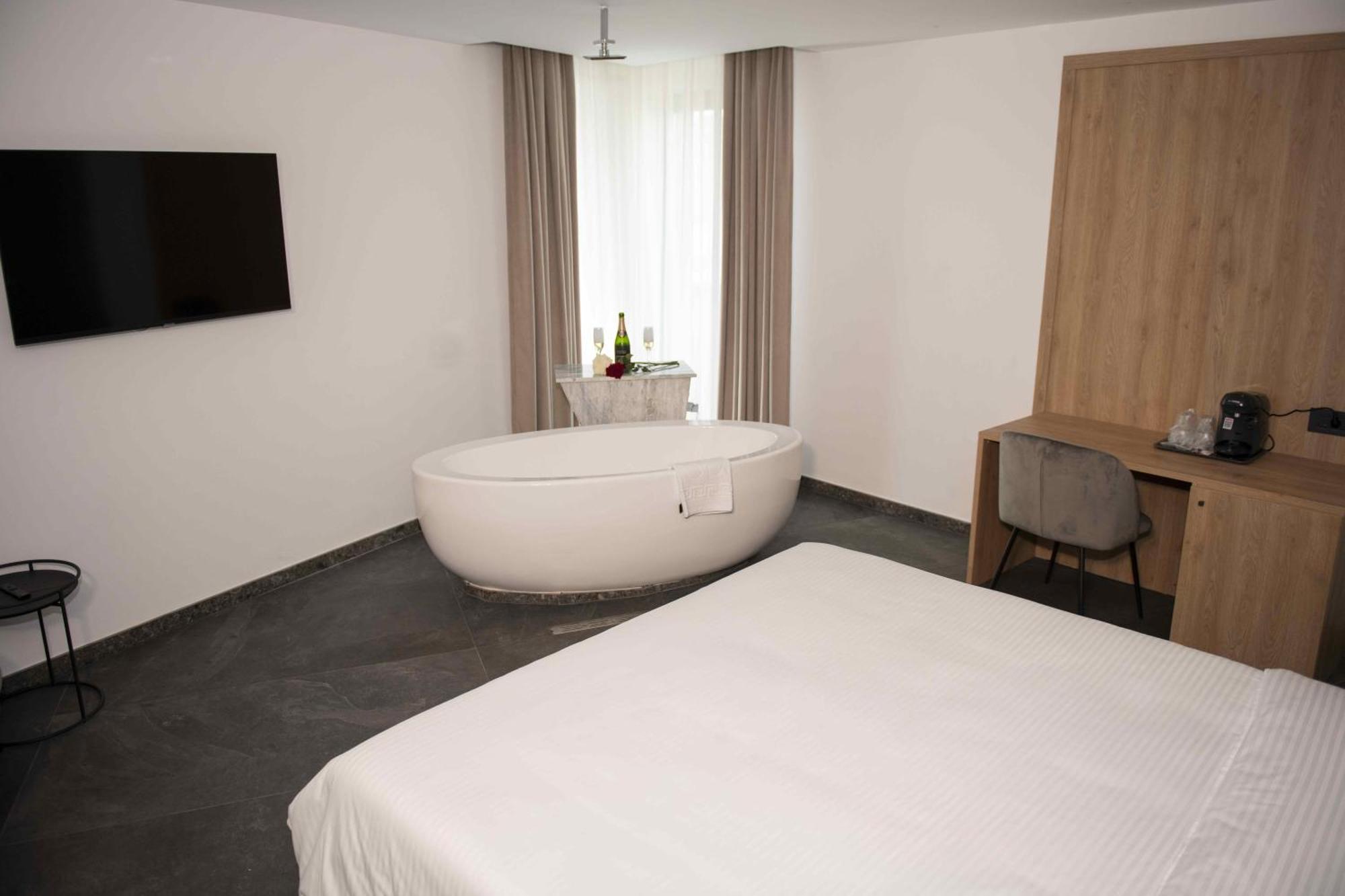 Cm111Apparthotel 布加勒斯特 外观 照片